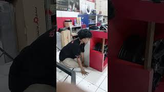 DETIK DETIK MANUSIA DI CAKARR KUCING GALAK #automobile