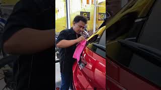 Udah paling bener mobil baru kalian percayakan pada kami agar cat terproteksi nano coating