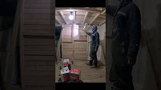 gun polyurethane spray foam application #howtodo #diy #polyurethanefoam