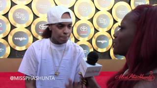 MissPhaShunta Interviews Siya at the 2014 Soul Train Awards red capet