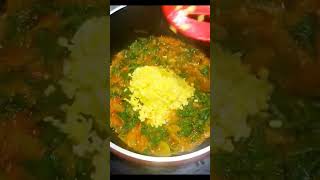 ✨ Spinach dal recipe in Desi style 💫 #youtube #trending #recipe #food #trend #indianfood #shortvideo