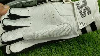 cricket batting gloves