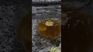 One of my favorite fall drinks APPLE CIDER 🍏🍎 #grocery #falldrinks #youtubeshorts #shortsyoutube