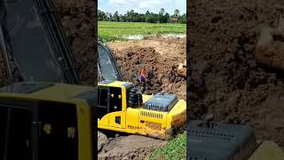 👆 Excavator Matador Shantui Stuck In Deep Mud Part 33