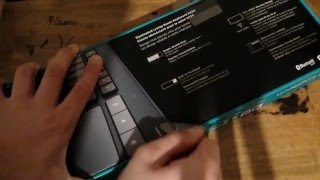 Logitech k830 unboxing