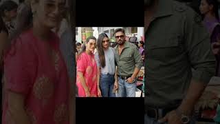 ## Bollywood Superstar Actor _ Sunil Shetty 🥰 With Family Members 🥰 So cute 😘 Short Viral Video 2023