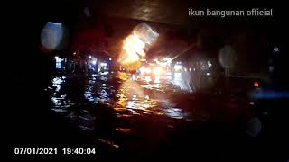 banjir di bandung bawah jembatan tol