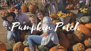 Pumpkin Patch 2018|Hall's Pumpkin Farm|Vlogtober Day 21