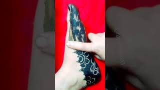 Amazing reverse leg mehndi।।beautiful foot mehndi design।।easy leg mehndi design#shorts #short