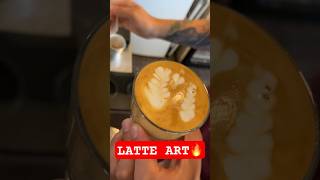 LATTE ART 🔥 practicing latte art 🔥🙌🏽 #latte #baristadaily #barista #latteart #coffeelover