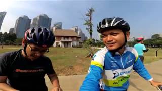 Gowes ke hutan kota jakarta mengejar mie ayam