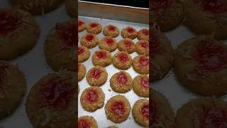 STRAWBERRY THUMPRINT Cookies resep lengkap cek deskripsi