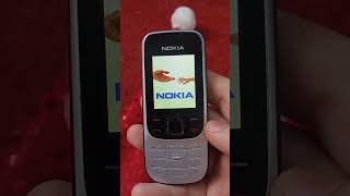 Ретро телефон Nokia 2330 Classic (2008)