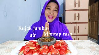 Mukbang rujak jambu air‼️seger nya nampol banget❤️