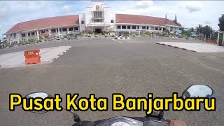 Jalan jalan sambil melihat area perkantoran di sepanjang  lapangan Dr Murjani pusat kota Banjarbaru