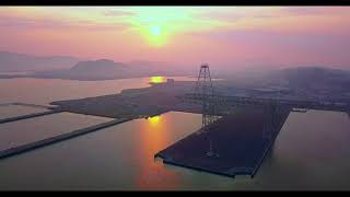 Battleship Crane at San Francisco Naval Shipyard and Candlestick Park