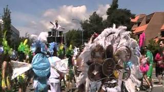 CARNIVAL SENSATIONS IN PARADE AT CARIBBEAN DAYS NORTH VANCOUVER JULY 23RD 201120110723115849