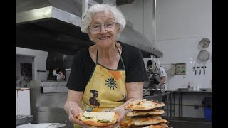 Teresa Barbera nos enseña a preparar “Crescia” un plato típico italiano