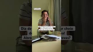 #memes #shorts professora no dia de folga! Abro ou não o portão! E as provas? Corrijo ou não? 😃