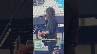 Dave Grohl alfineta Taylor Swift ''nós tocamos ao vivo''