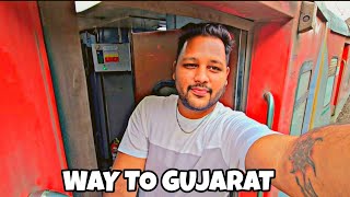 Pune To Vapi Via Train Journey | Chennai Ektanagar Superfast Express | Travel Vlog