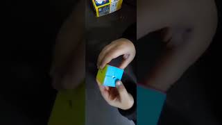 Unboxing QY Toys 2x2 Rubiks Cube......