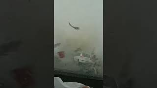 Live in einen Tornado l Im Tornado gefahren l Auto im Tornado extreme #shorts #viral #extreme