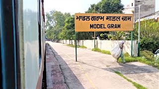 (04625) (LDH - FZR) DEMU Passenger Special Entering & Departing From Model Gram Railway Station.!