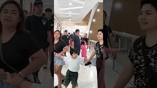 Philippines Manila shopping mall SM mall of Asia pilipinas ang Tao  masayahin