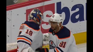 Evander Kane supports goalie Koskinen after bad goal, then Kane gets game tying goal vs. CHI 3/3/21