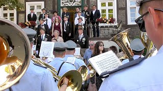 Aufmarsch auf der Balver Hauptstraße