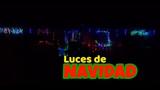 Luces de Navidad en la casa