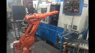 Mahajan Automation, Refurbished robot for machine tending