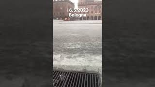 Oggi Mega Temporale a bologna Italy #shorts #la pioggia a bologna