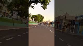 Andando de patins no asfalto - Urban