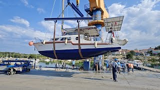 Our DIY solar powered yacht works!