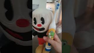 mugman didn't brush his teeth