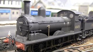 Hornby R3381 Class J15 weathered.