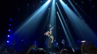 Eros Ramazzotti - Se Bastasse Una Canzone / live /