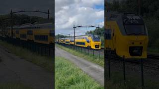 #treinleven  virm 9548 en 9597 langs de bunker Moerdijk