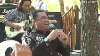 JOSS !!  LAYANG KANGEN DIDI KEMPOT..SYAHDUU.....