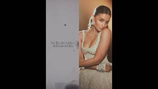 Alia Bhatt badly falls on ramp #aliabhatt #celebrities