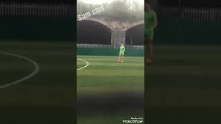 شاهد الأنجليز لبسين بدلة المنتخب الوطني شكرا بلماضي