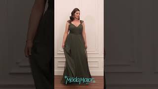 Maravilhoso Vestido de Festa Plus Size Tule Lux Duas Fendas.