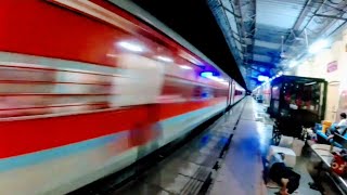 [4 in 1] Furious train action at night on New Delhi - Kanpur Section @130 kmph