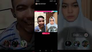 Bang Seleb ajak dek yun endos headset bareng