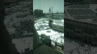 suasana setelah sholat jumat di Masjidil Haram Makkah Almukaromah 1 juli 2022.