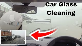 Car accident due to morning fog || Fast Car Glass Cleaning || Car glass cleaning karne ka Tarika