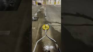 #pressurewashing dirty concrete #satisfyingvideo