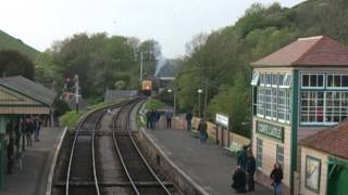 55 002 Arrives at Corfe Castle 09/05/14